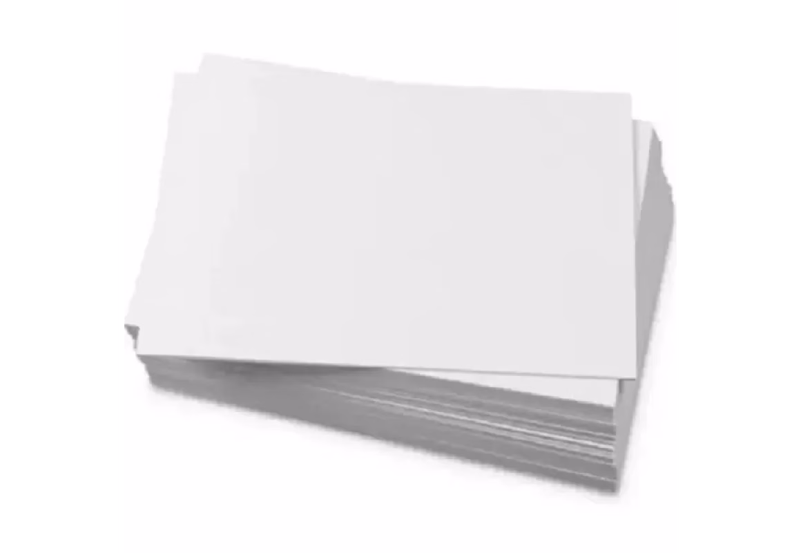 Papel Offset 240g tamanho A5 (pacote com 250 folhas)